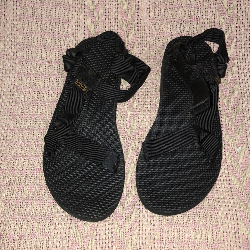 Teva sandals Size 8